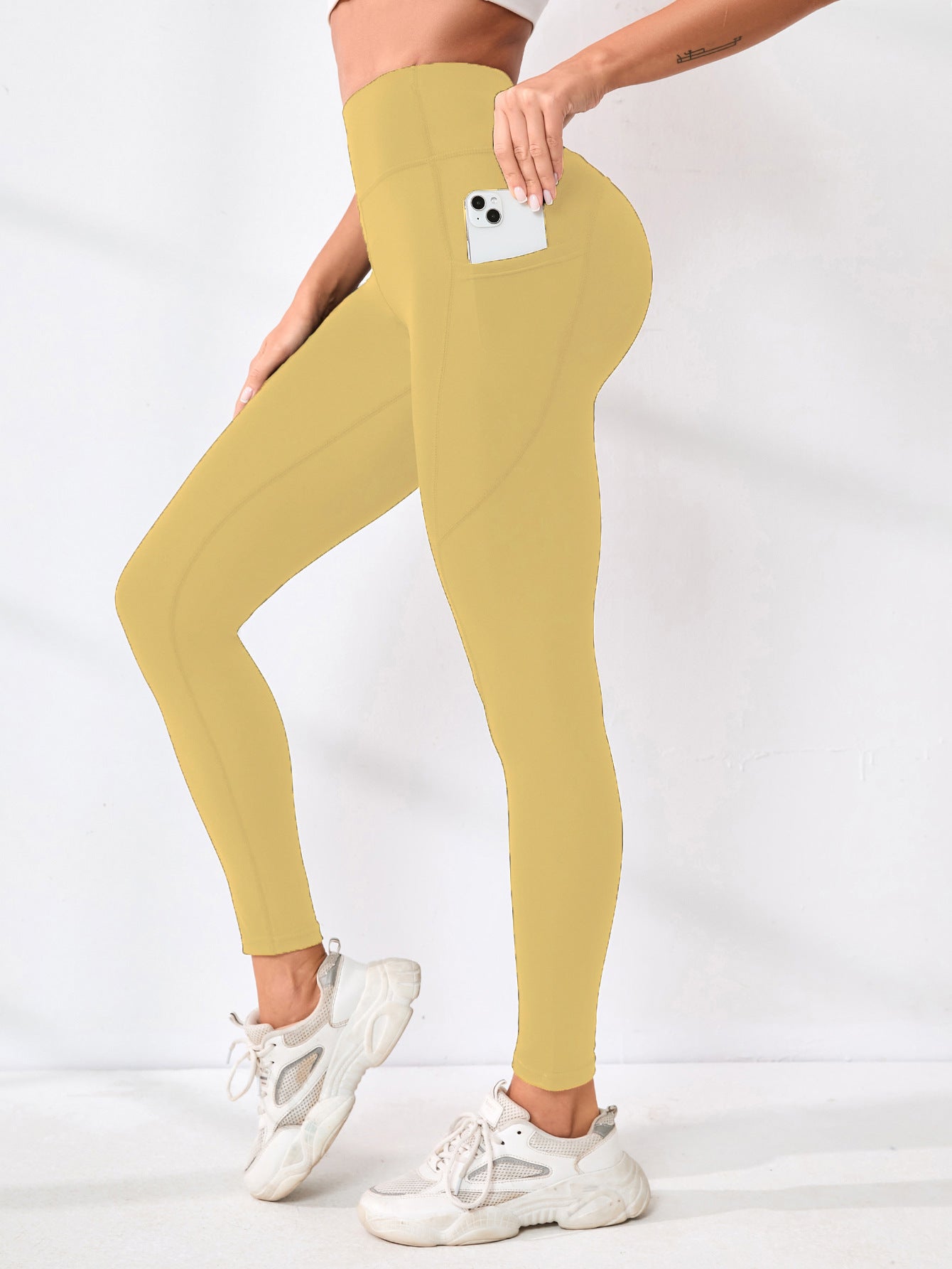 FormFlow Pocketed High-Rise Contour Leggings