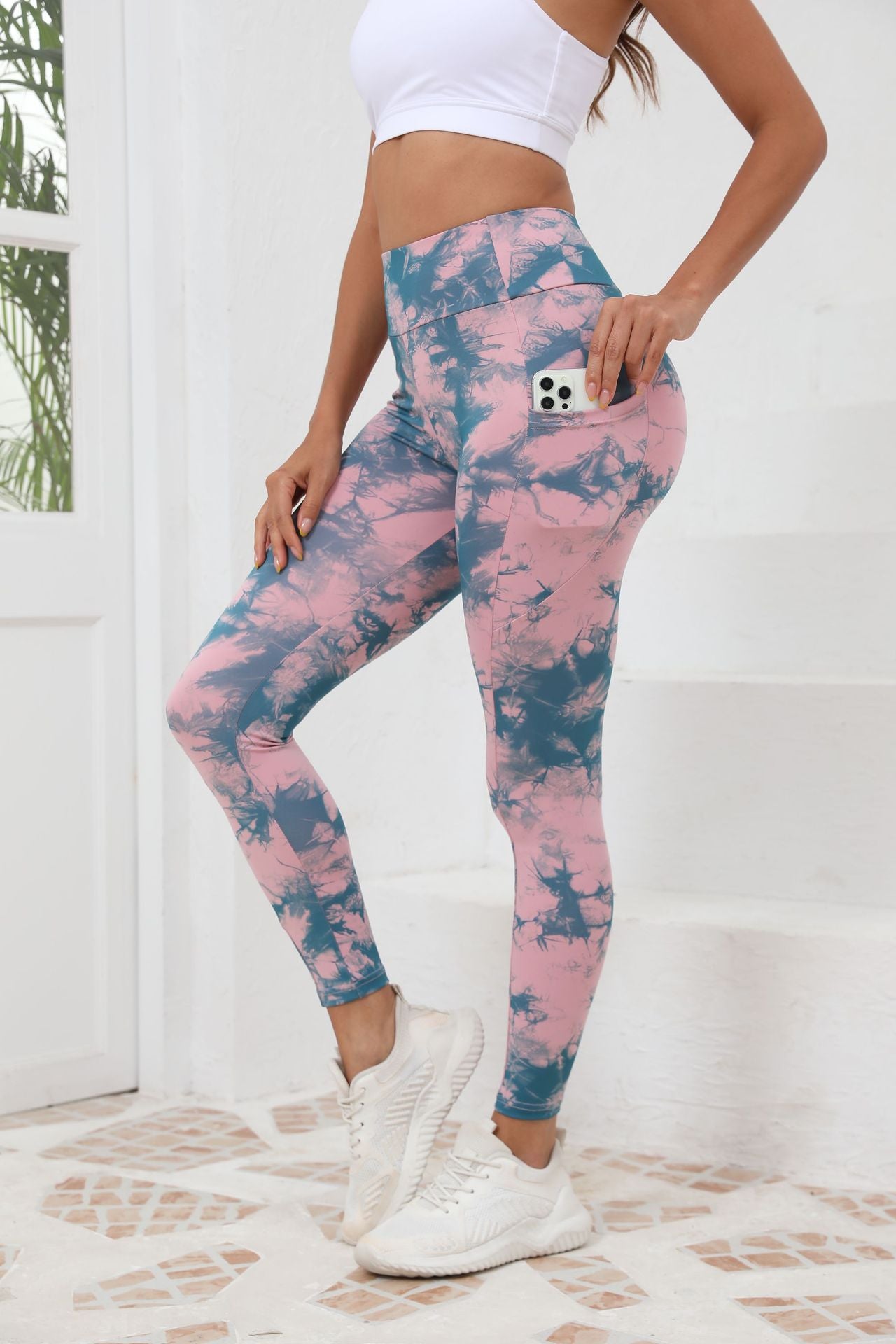 FormFlow Pocketed High-Rise Contour Leggings